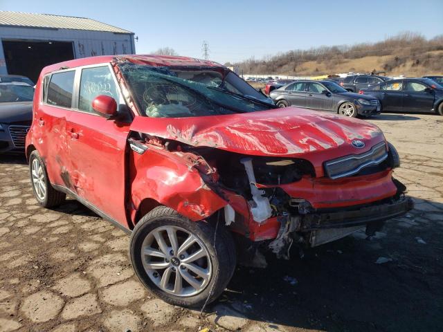 KIA SOUL + 2018 kndjp3a54j7606597