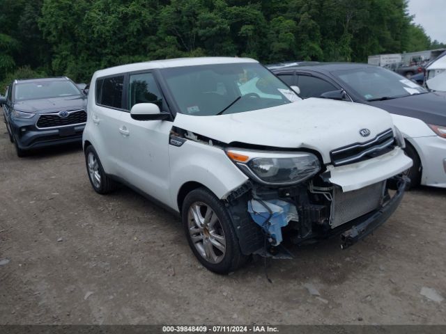 KIA SOUL 2018 kndjp3a54j7888613