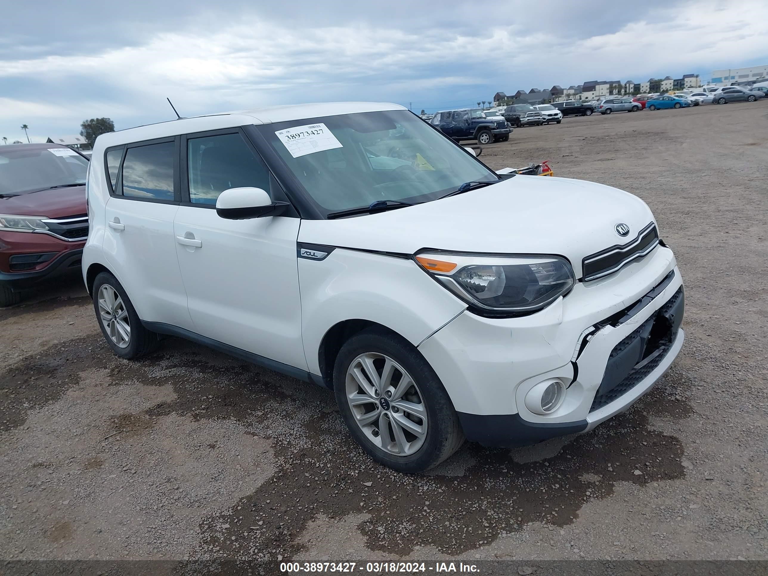 KIA SOUL 2018 kndjp3a54j7900923