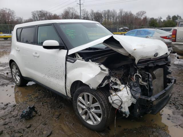 KIA SOUL + 2018 kndjp3a54j7901408