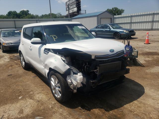 KIA SOUL + 2017 kndjp3a55h7413949