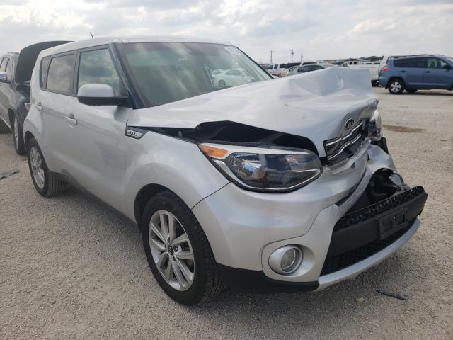 KIA SOUL + 2017 kndjp3a55h7416592