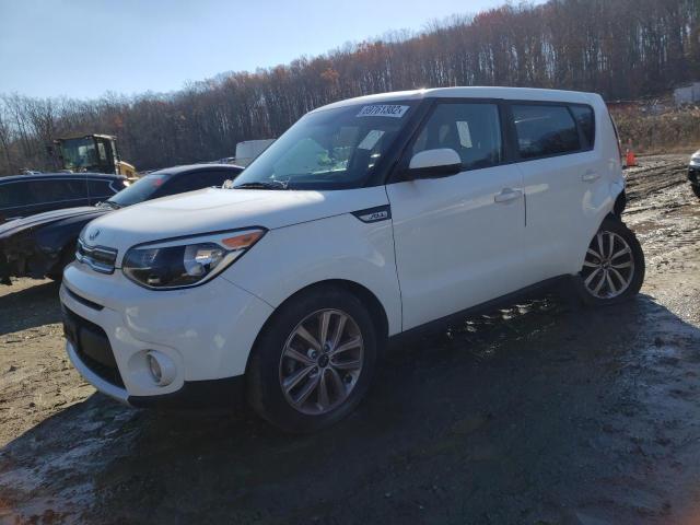 KIA SOUL + 2018 kndjp3a55j7513314