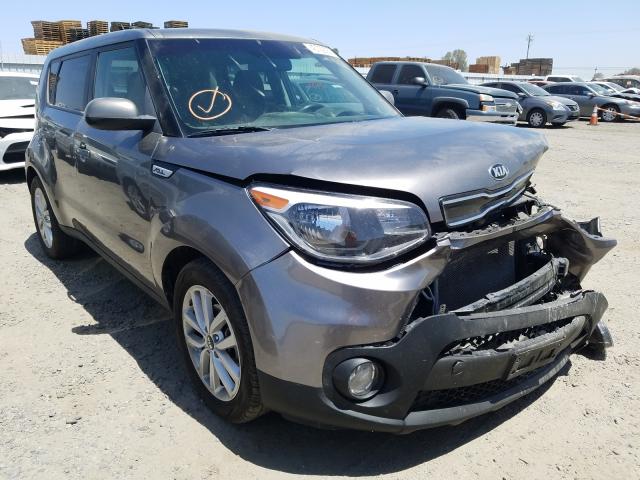 KIA SOUL + 2018 kndjp3a55j7557068