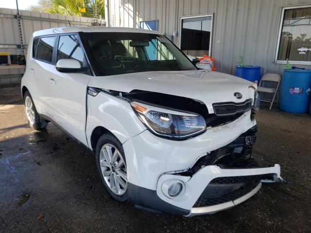 KIA SOUL + 2018 kndjp3a55j7558365