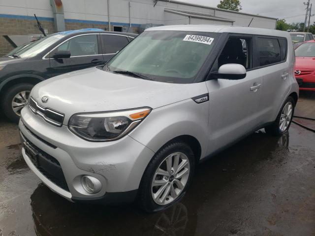 KIA SOUL + 2018 kndjp3a55j7578146