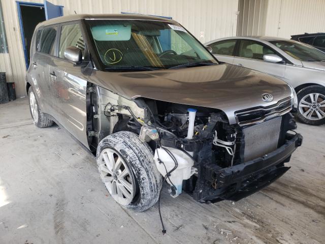 KIA SOUL + 2018 kndjp3a55j7586859