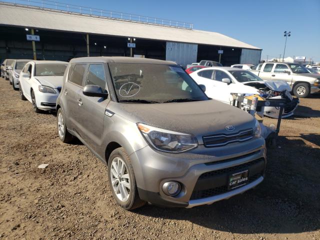 KIA SOUL + 2018 kndjp3a55j7616622