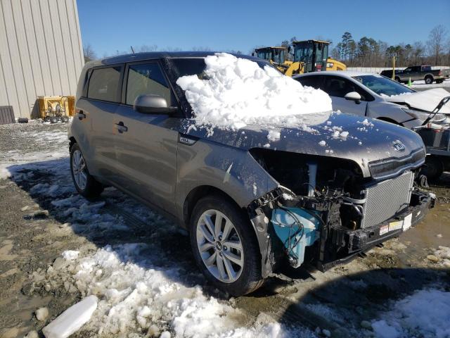 KIA SOUL + 2017 kndjp3a56h7410865