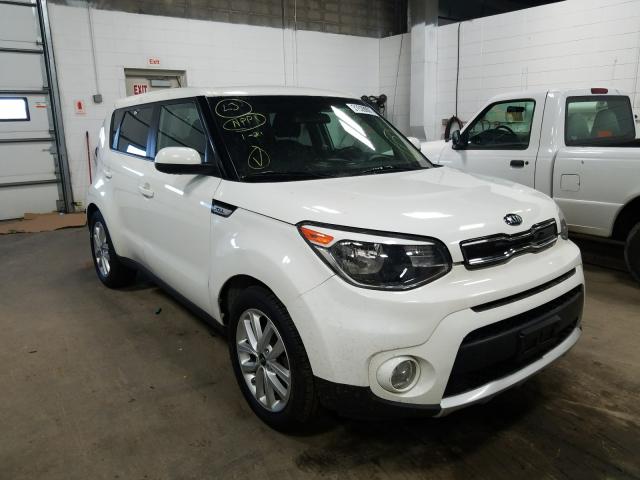 KIA SOUL + 2017 kndjp3a56h7419694