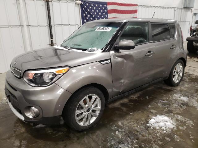 KIA SOUL + 2017 kndjp3a56h7444398