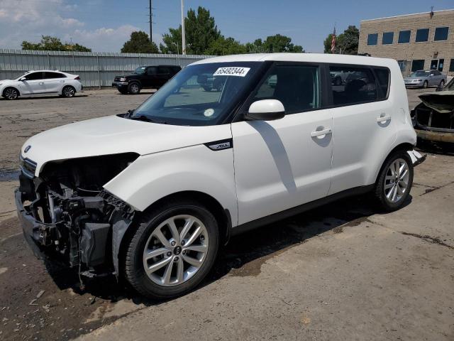 KIA SOUL + 2017 kndjp3a56h7461945