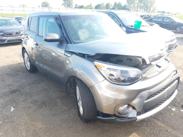 KIA SOUL + 2017 kndjp3a56h7463162