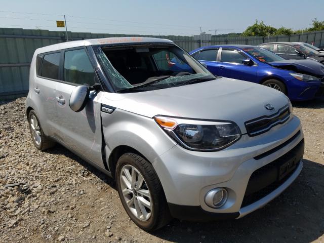 KIA SOUL + 2018 kndjp3a56j7526153