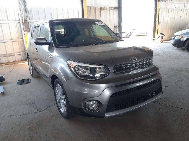 KIA SOUL + 2018 kndjp3a56j7529473