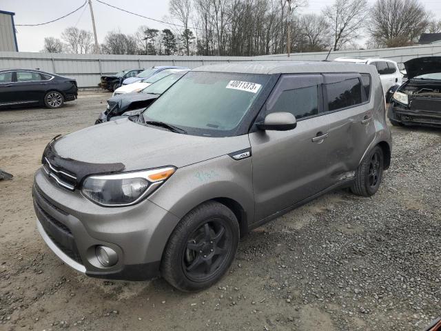 KIA SOUL + 2018 kndjp3a56j7562943