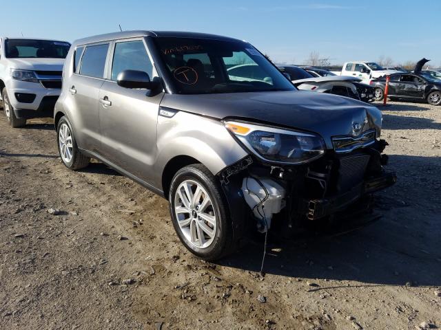 KIA SOUL + 2018 kndjp3a56j7617035