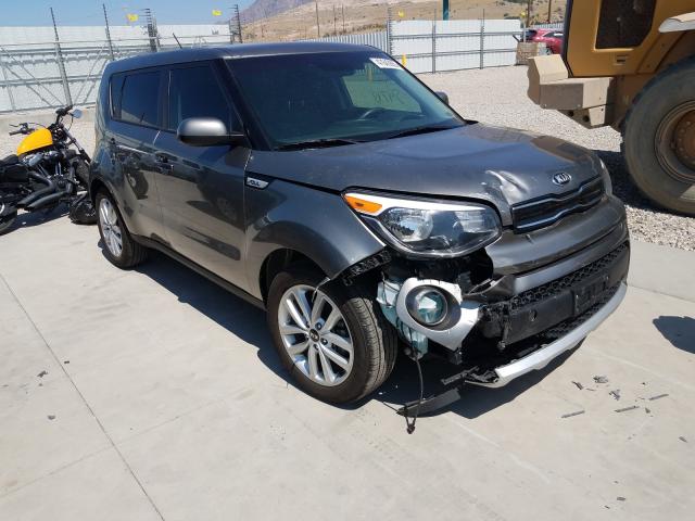 KIA SOUL + 2018 kndjp3a56j7619576