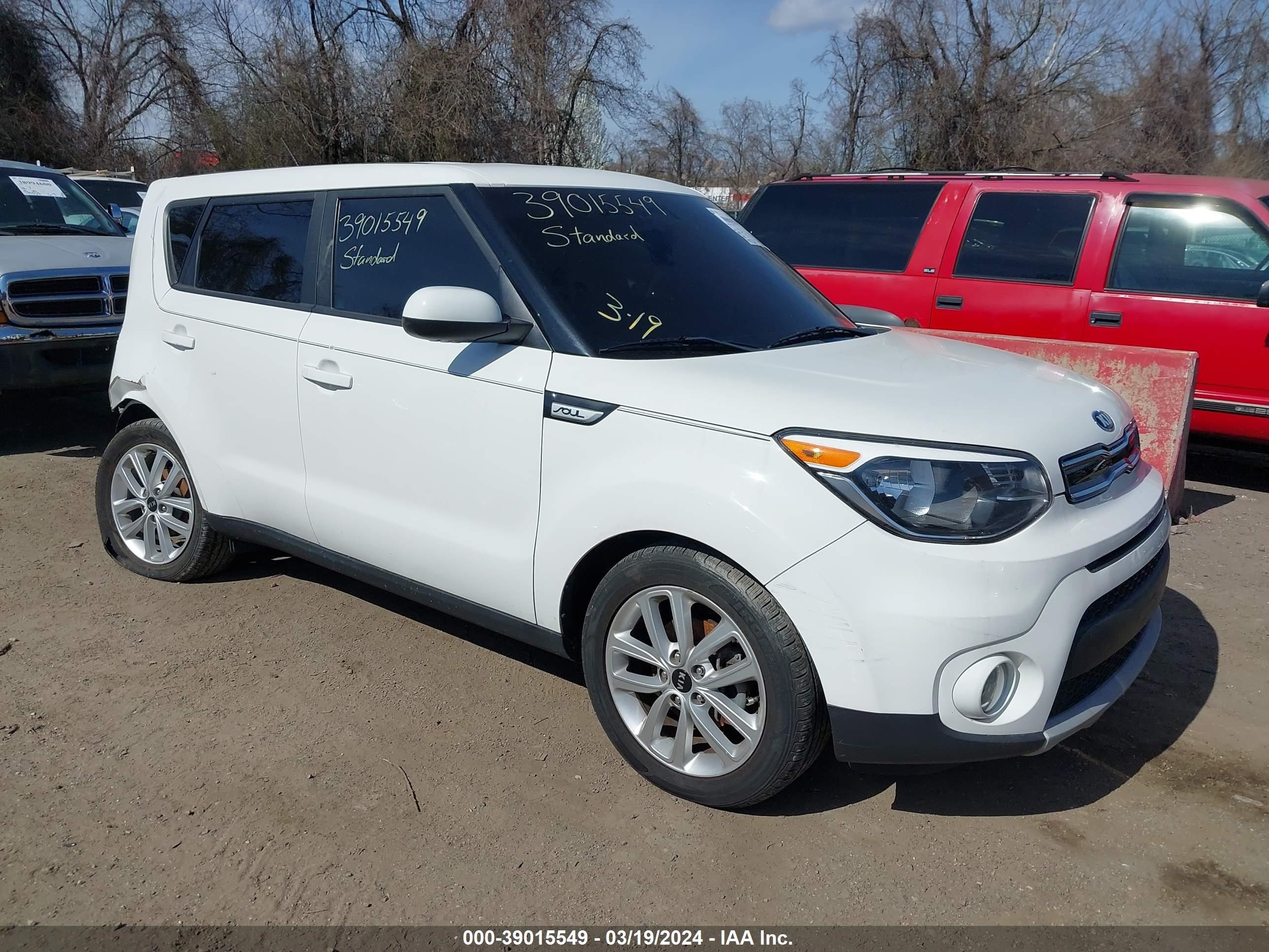 KIA SOUL 2019 kndjp3a56k7675051