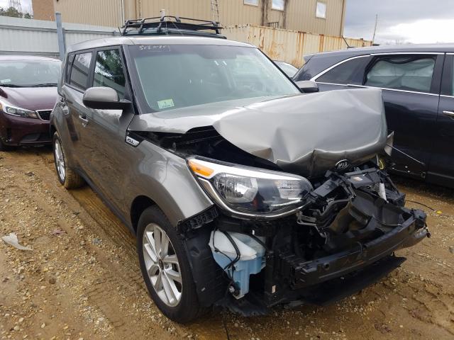 KIA SOUL + 2019 kndjp3a56k7696790