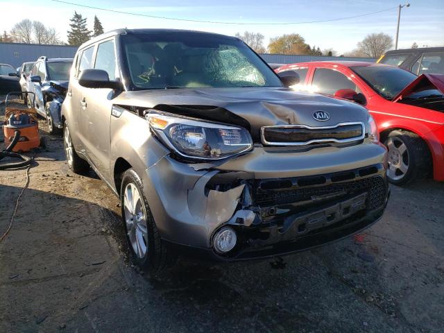 KIA SOUL + 2016 kndjp3a57g7321420