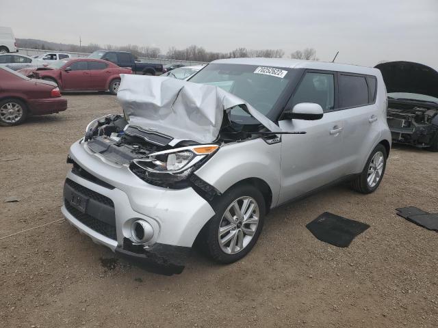 KIA SOUL + 2017 kndjp3a57h7418456