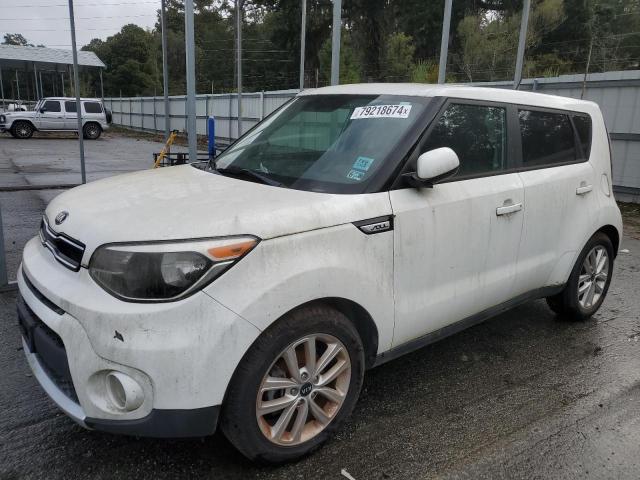 KIA SOUL + 2017 kndjp3a57h7418554