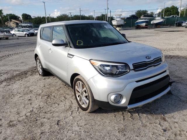 KIA SOUL + 2017 kndjp3a57h7421521