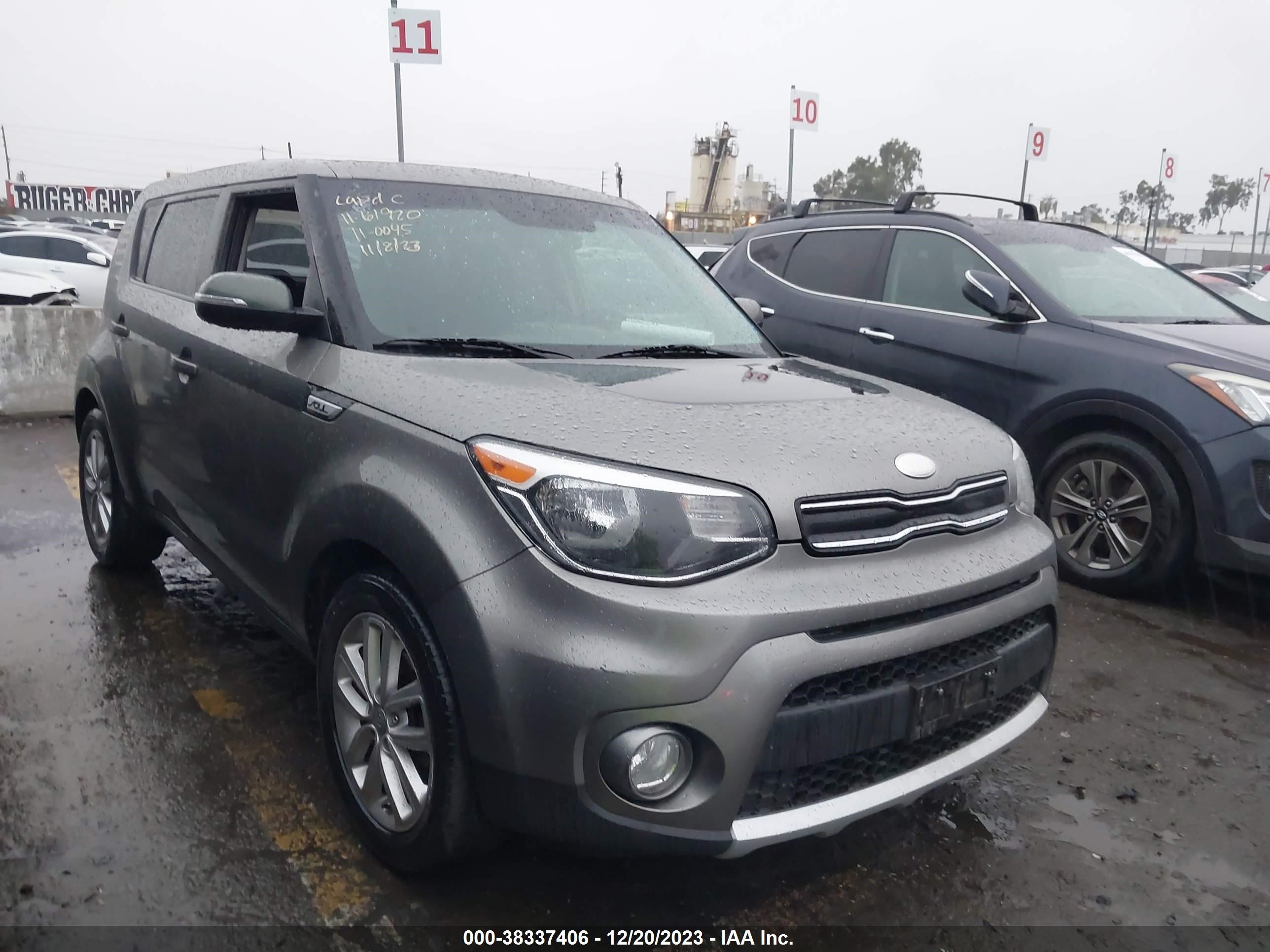 KIA SOUL 2017 kndjp3a57h7450419