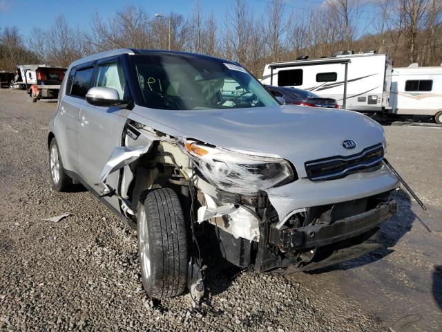 KIA SOUL + 2017 kndjp3a57h7498695