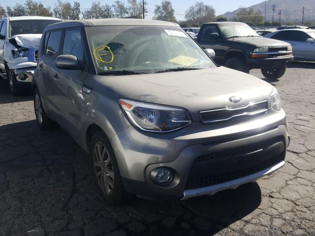 KIA SOUL + 2018 kndjp3a57j7528591