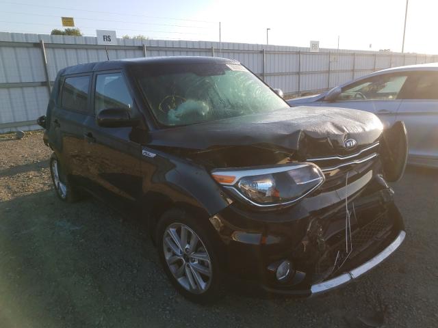 KIA SOUL + 2018 kndjp3a57j7556617