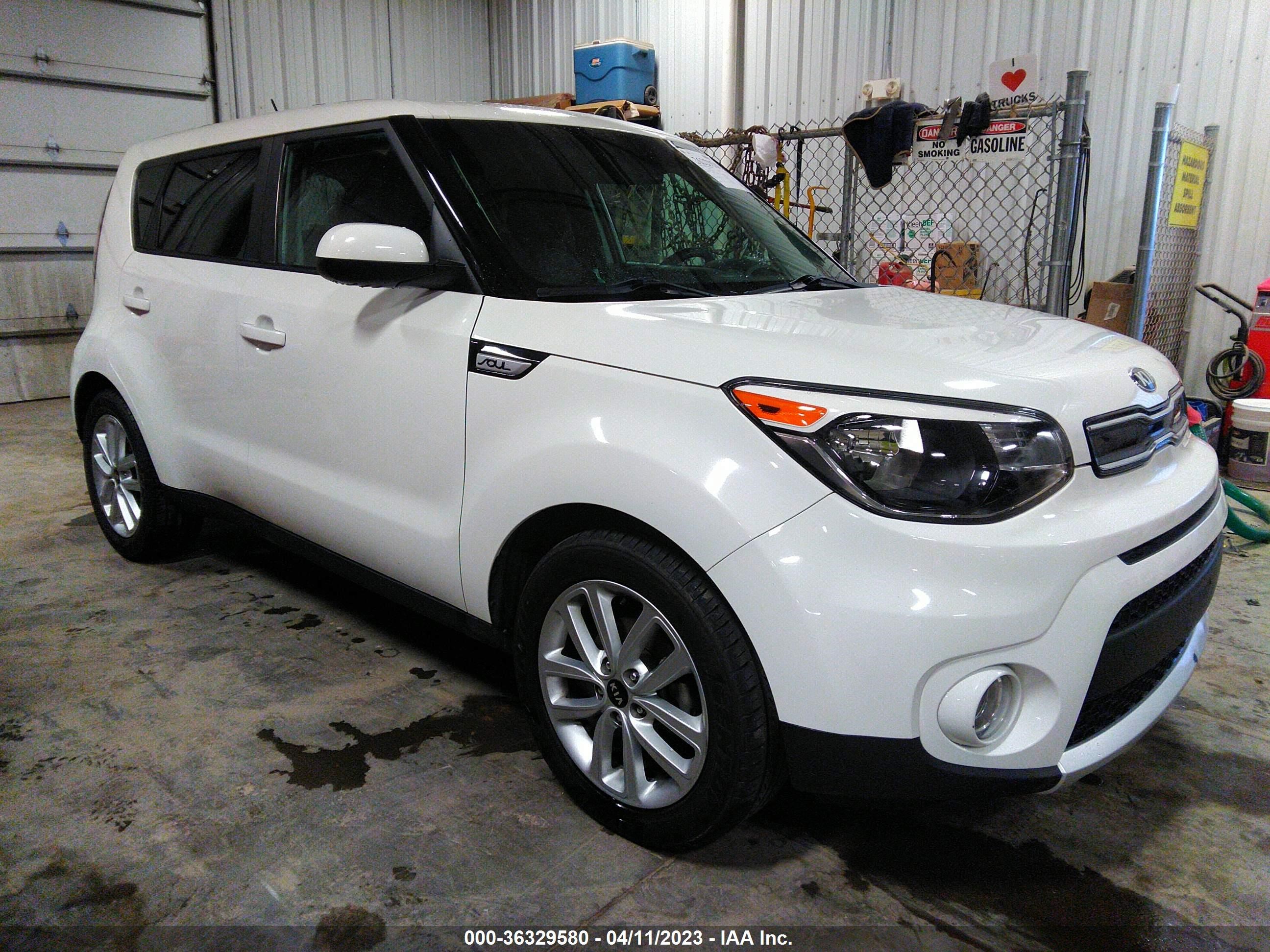 KIA SOUL 2018 kndjp3a57j7564667