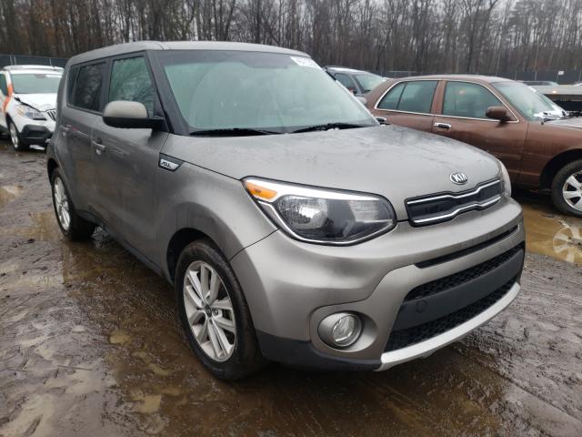 KIA SOUL + 2018 kndjp3a57j7566399