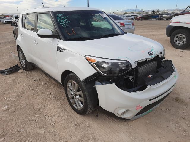 KIA SOUL + 2018 kndjp3a57j7569223