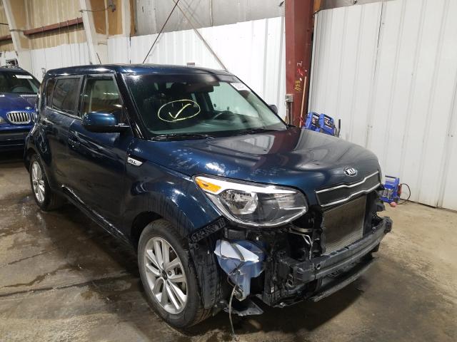 KIA SOUL + 2018 kndjp3a57j7581372