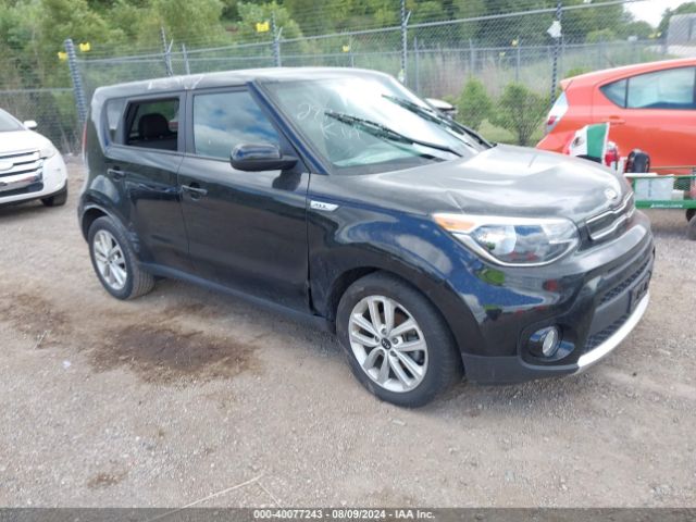 KIA SOUL 2018 kndjp3a57j7590346