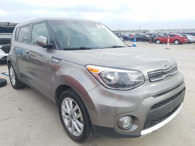 KIA SOUL + 2018 kndjp3a57j7593733