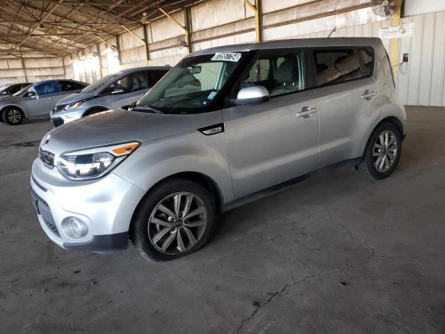 KIA SOUL + 2018 kndjp3a57j7596230