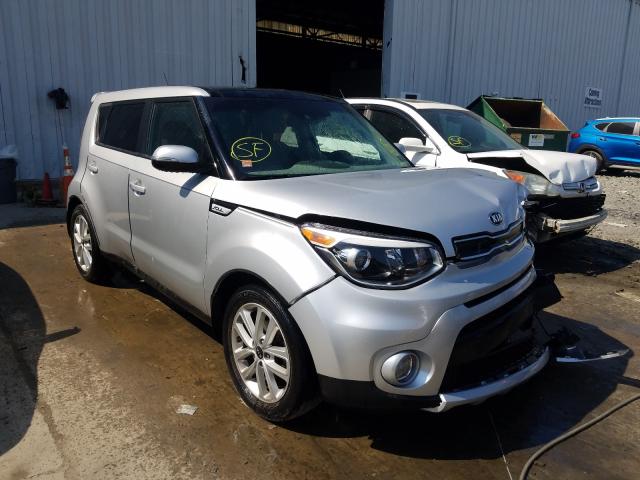 KIA SOUL + 2017 kndjp3a58h7422953