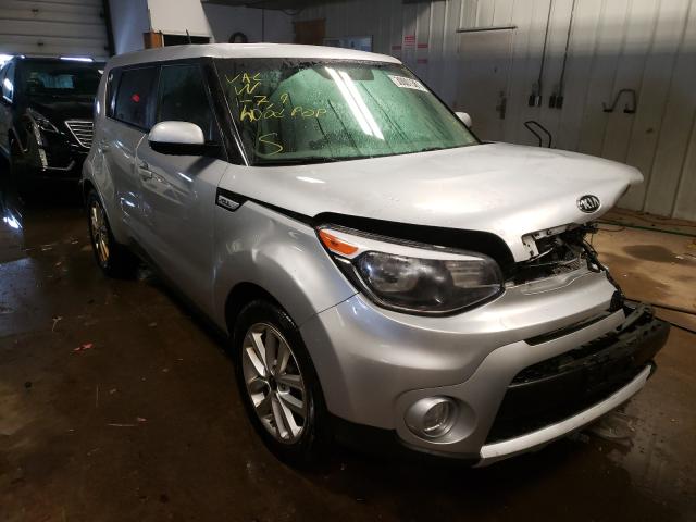 KIA SOUL + 2017 kndjp3a58h7430177