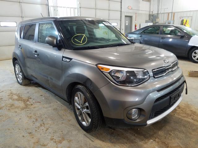 KIA SOUL + 2017 kndjp3a58h7436366