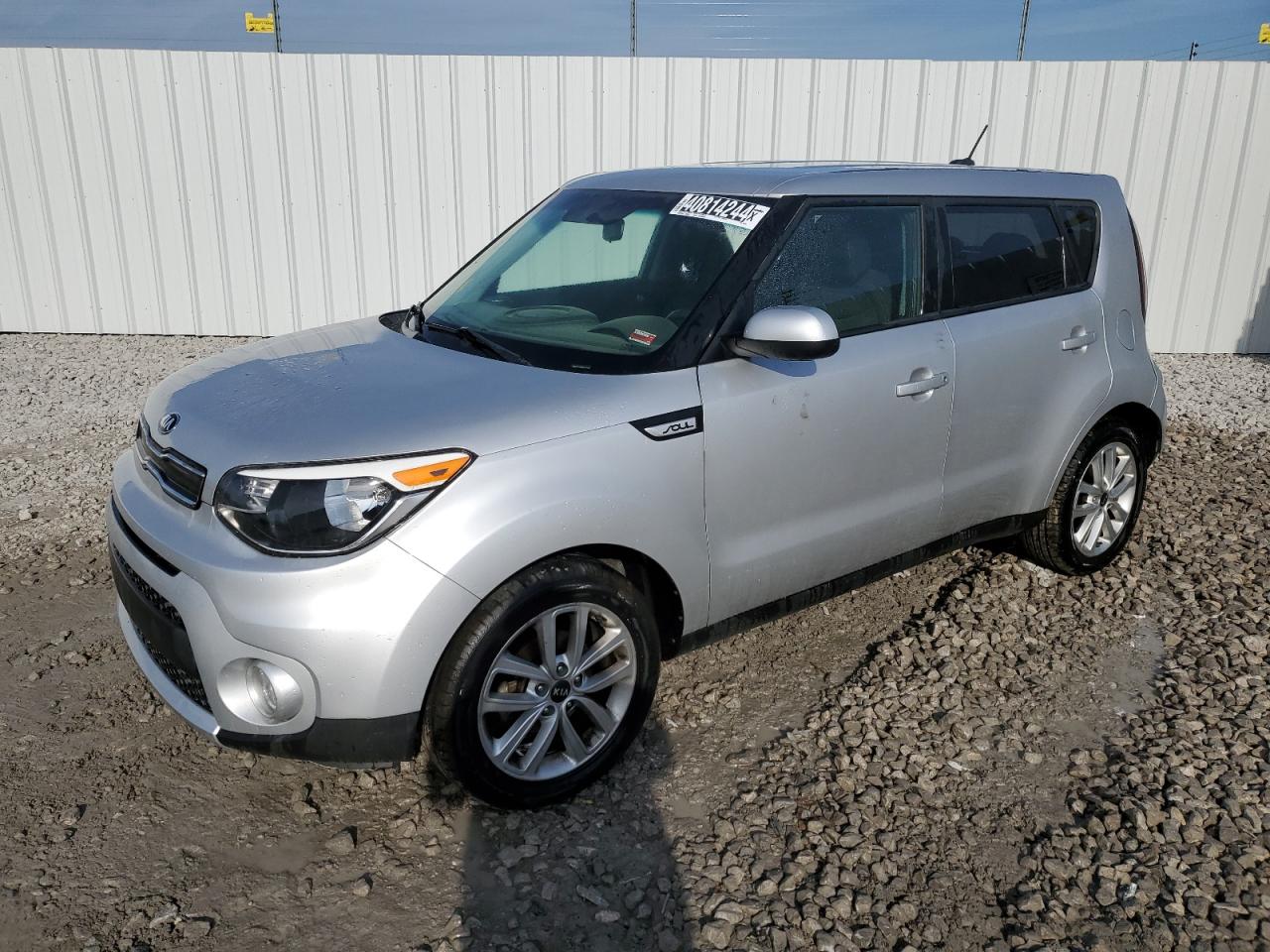 KIA SOUL 2017 kndjp3a58h7468752