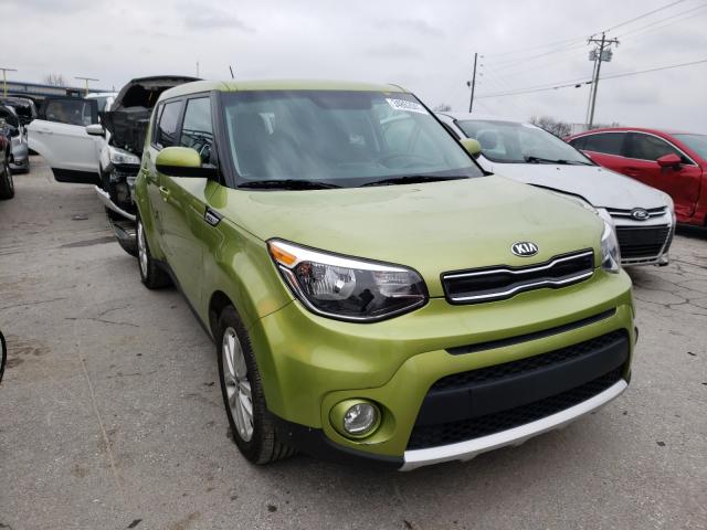 KIA SOUL + 2017 kndjp3a58h7884106