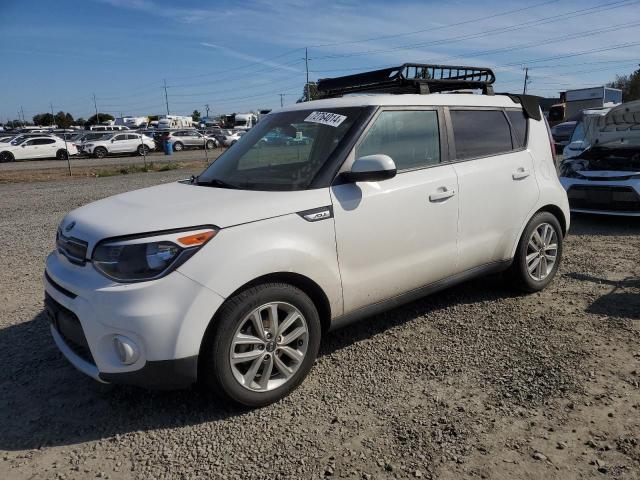 KIA SOUL + 2018 kndjp3a58j7537509