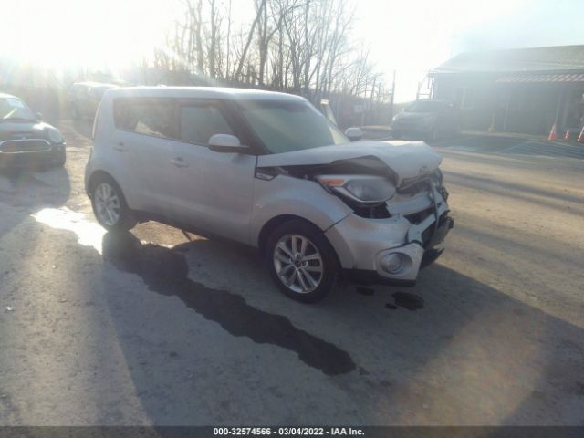 KIA SOUL 2018 kndjp3a58j7538160