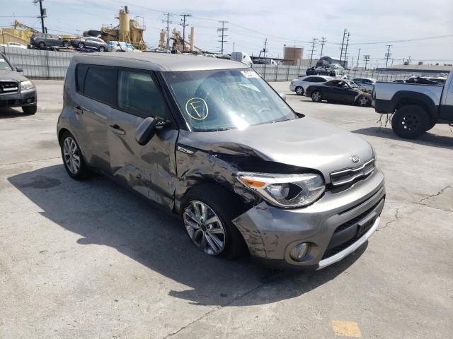 KIA SOUL + 2018 kndjp3a58j7557338