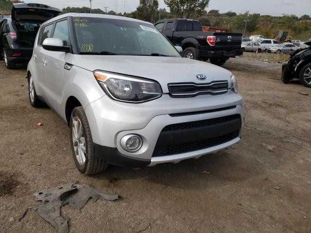 KIA SOUL + 2018 kndjp3a58j7593319