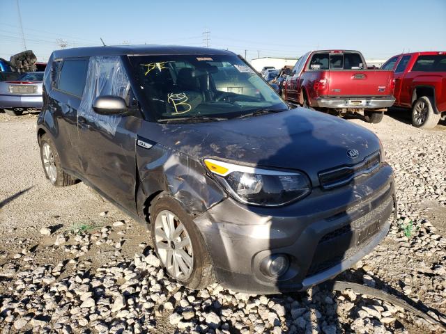 KIA SOUL + 2018 kndjp3a58j7594339