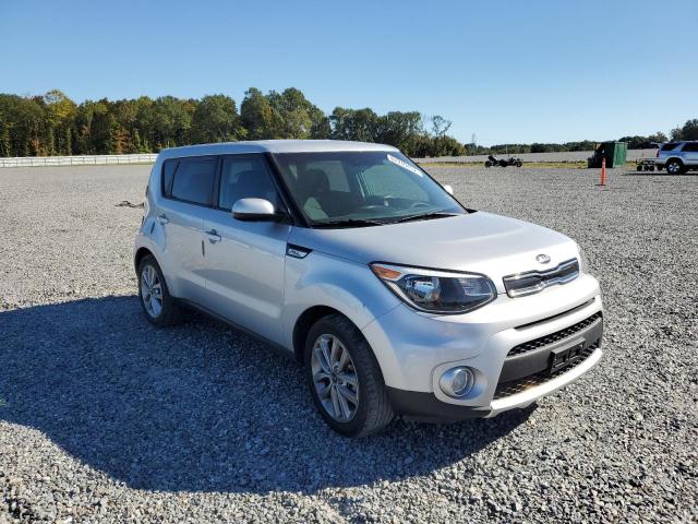 KIA SOUL + 2018 kndjp3a58j7598861